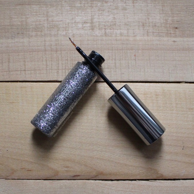 Urban Decay Heavy Metal Glitter Eyeliner Glamrock - Holiday Party Essentials