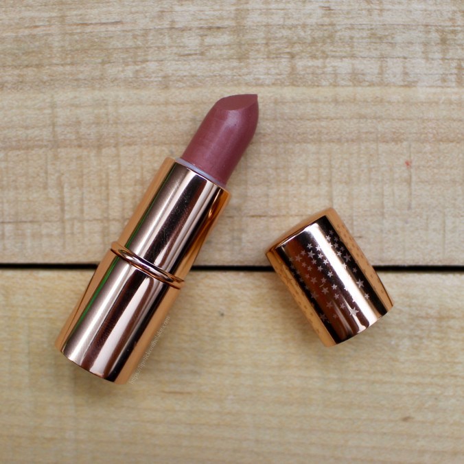 Charlotte Tilbury Matte Revolution Lipstick Pillow Talk