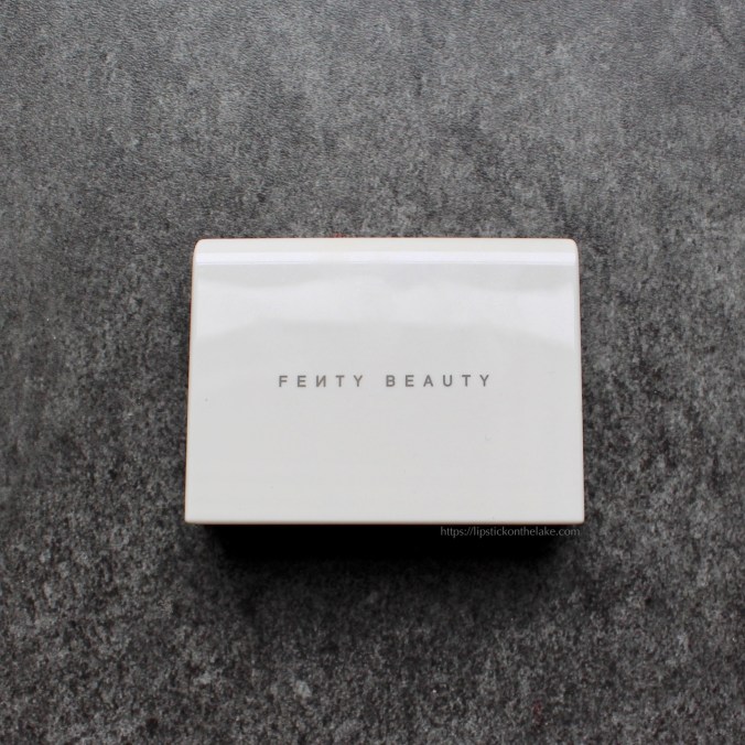 Oily Skin Essentials - Fenty Blotting Powder